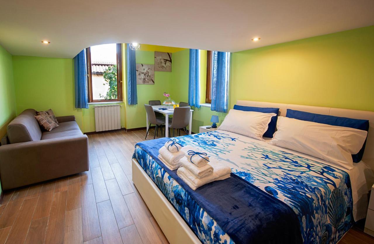 Ferienwohnung Casa "Positano" Da Ely - Salerno Centro Con Self Check-In Exterior foto